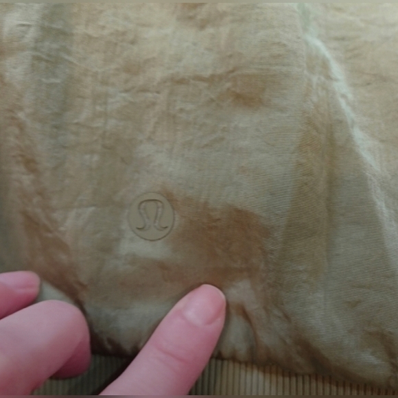 Lululemon Women’s Non-Stop Bomber Jacket Size 8 Reversible Green Foliage - Picture 7 of 13